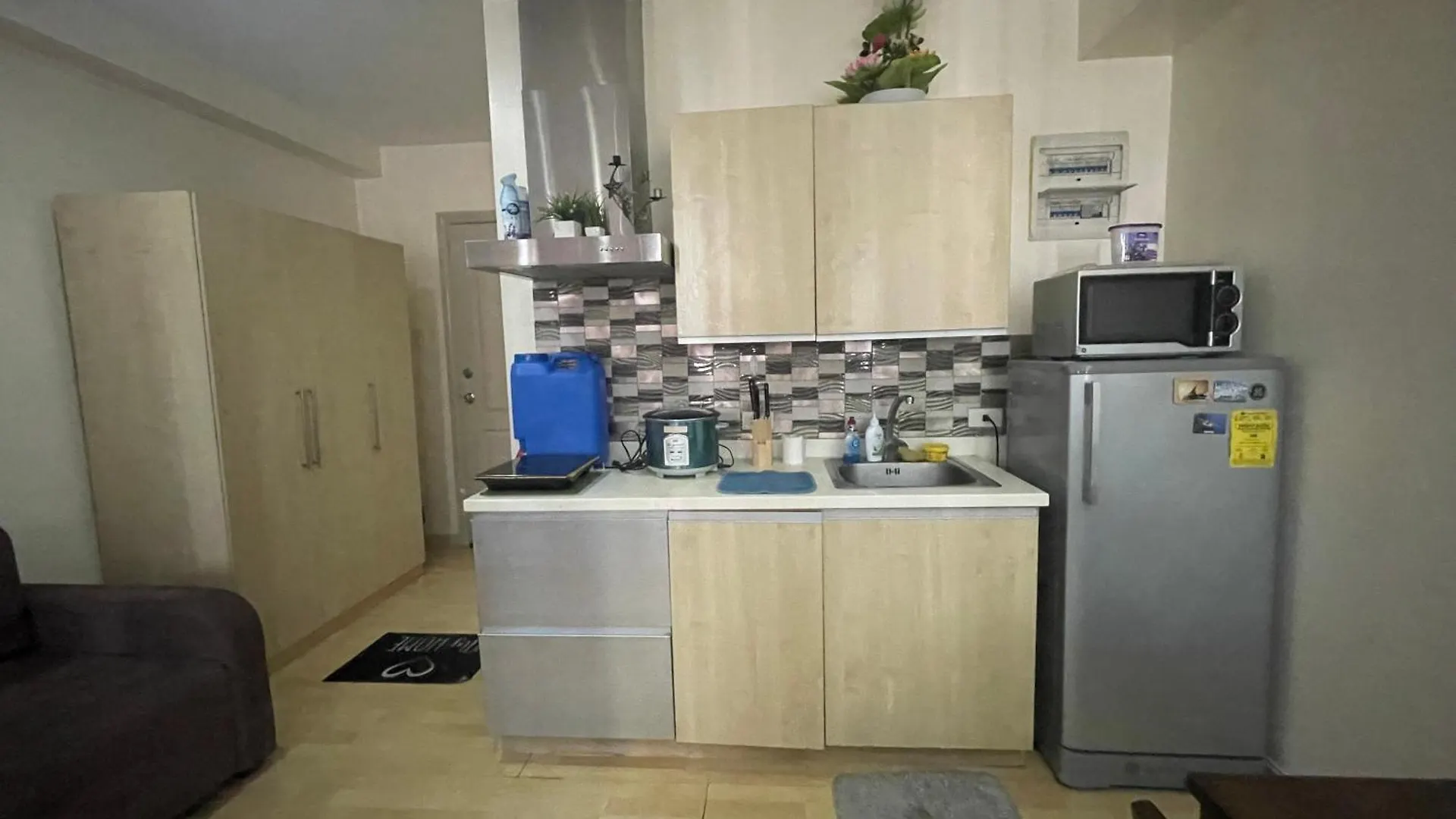 Soho Central Condo Greenfields Edsa Shaw Near Sm Megamall Manila Apartment